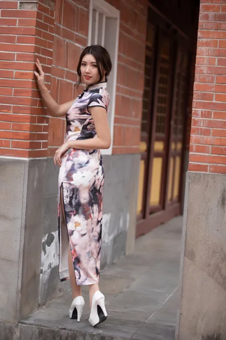 [Mzsock] NO.071 Zhang Lunzhen cheongsam, high heels and beautiful legs, outdoor shot street photography#[52P]-16